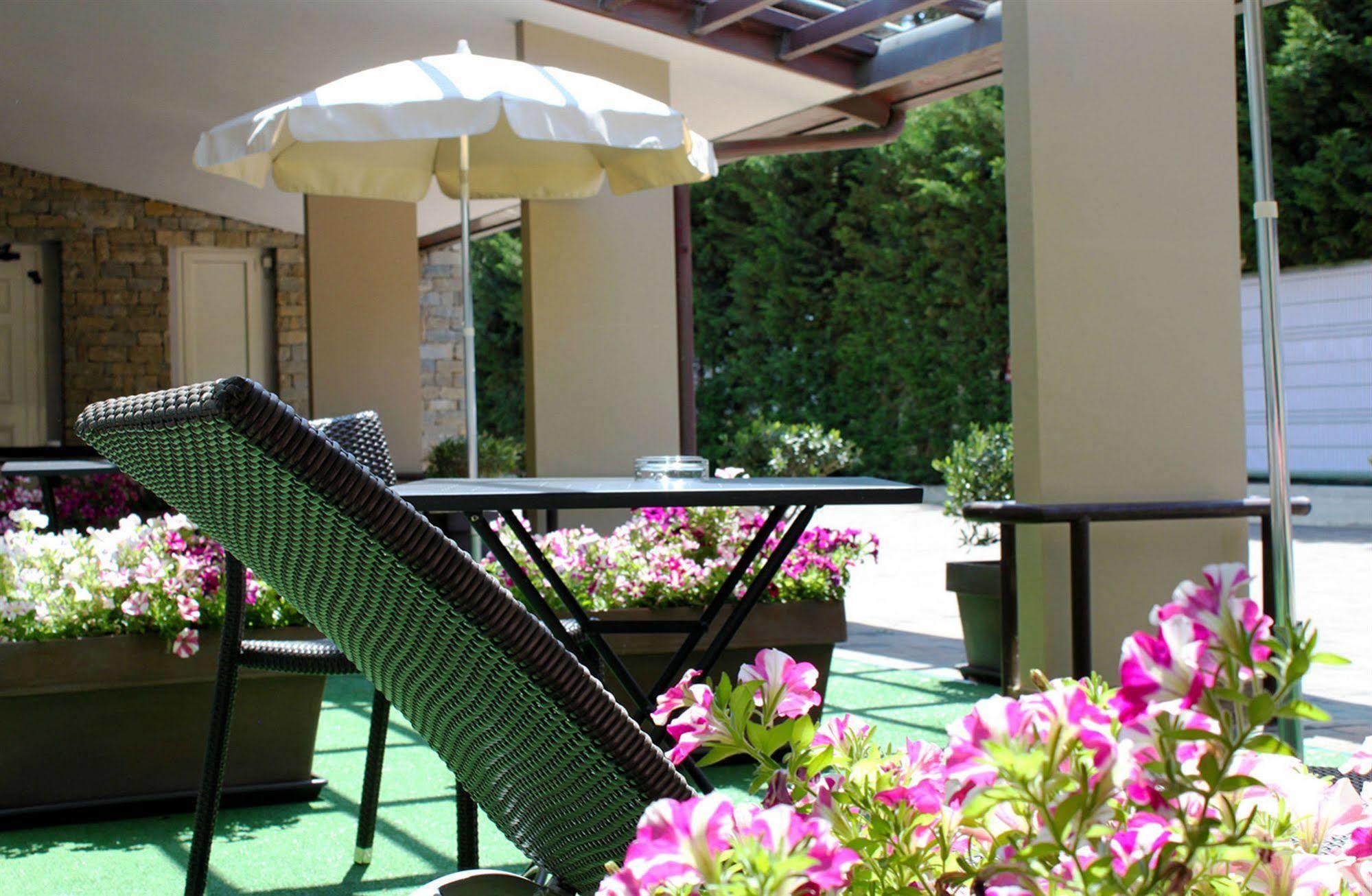 Hotel Western Anthurium Santo Stefano al Mare